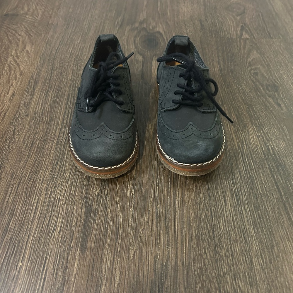 Zara Kids Lace Up Dress Shoe- size EU 21 or US 5.5